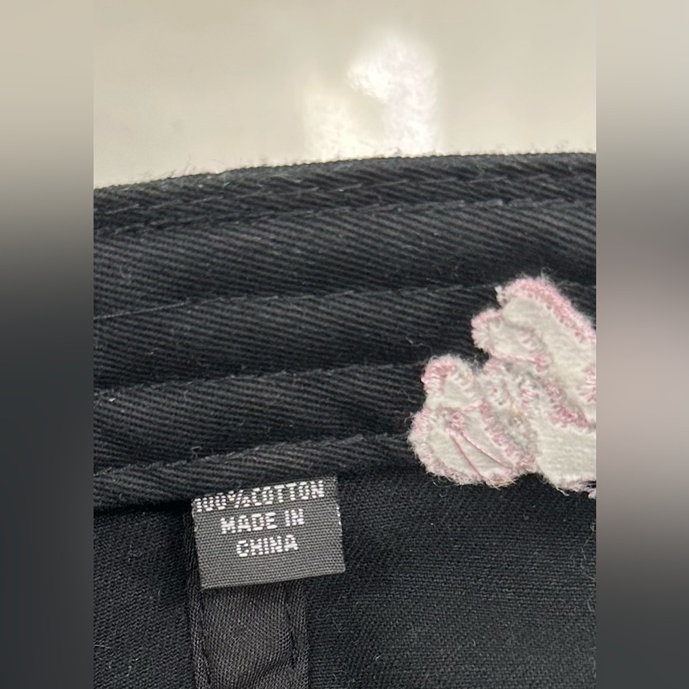 Blackpink x verdy Exvlusive Collab Born Pink, Girls Don’t Cry, Dad Hat EUC - Picture 14 of 17
